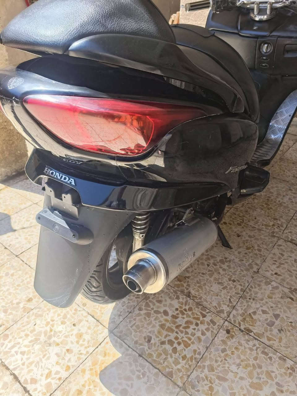 سلام عليكم هاي درجه تفصيخ غراض موجودة   *********** العنوان كربلا
