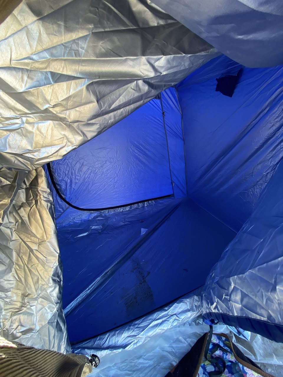 السلام عليكم ..
خيمة 
الطول 3 مترات 
النزال 3 مترات 
العرض 3

صيفية شتائية 
معداتها كاملة 
السعر 50 مع التوصيل


**إذا كنت صاحب هذا الإعلان وتريد حذفه لأي سبب، رجاءا أرسل رسالة إلى الدعم الفني**