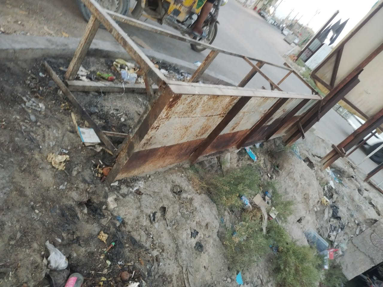سلام عليكم ميز مال مخضر للبيع 4مترات طول عرض متر بصره الجزيرة جسر خالد


**إذا كنت صاحب هذا الإعلان وتريد حذفه لأي سبب، رجاءا أرسل رسالة إلى الدعم الفني**
