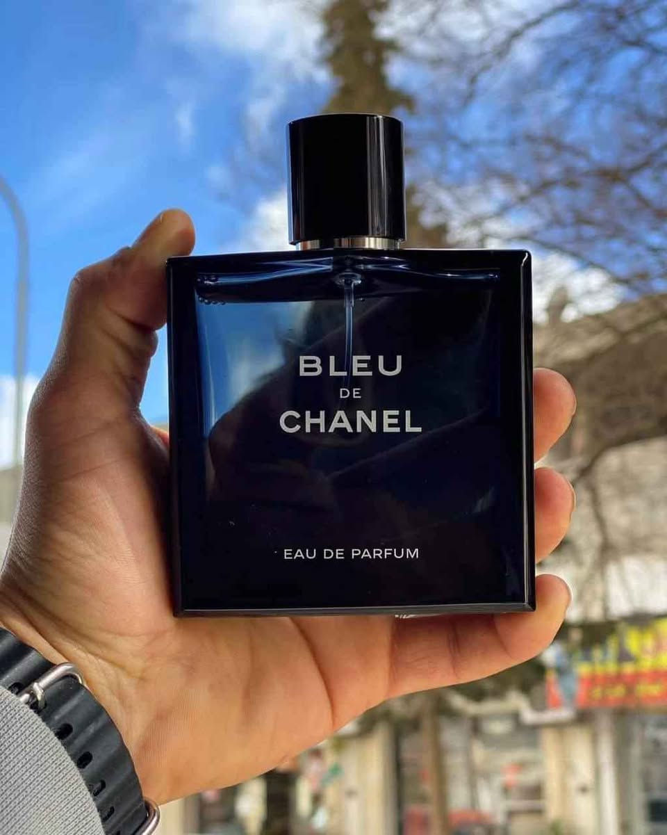 عطور إماراتي أصلي اسعار تنافسيه مناسبة جملة 

سعر القطعه 8 الاف 

للحجز والاستفسار على رقم 

الواتس اب *********** بغداد, العراق
