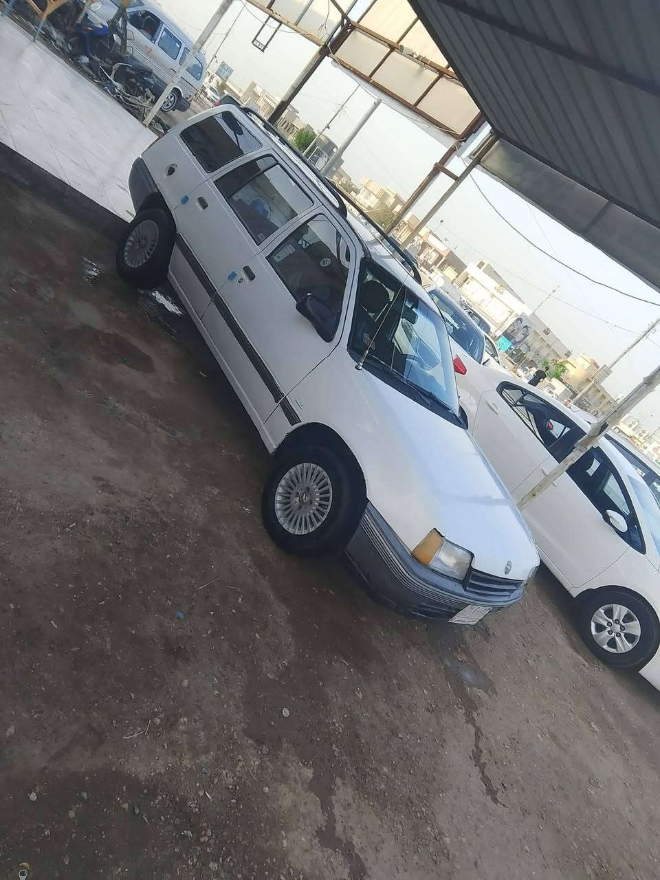 السلام عليكم أوبل كاديت لبيع جاهزه سياره كير مكينه جاهزات مكاني ديوانيه قضاء السنيه لستفسار تصل *********** خاص ما متواجد
