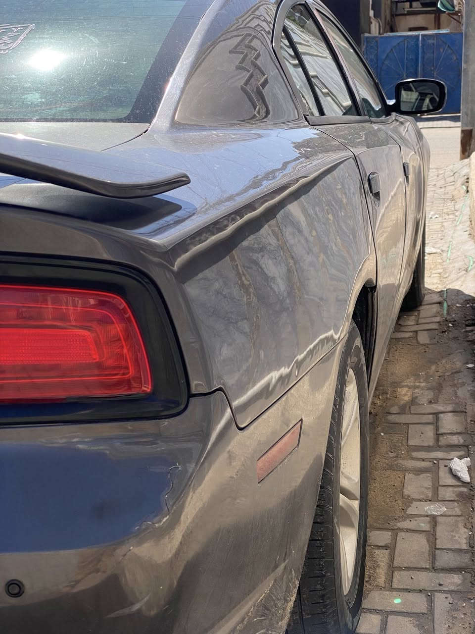 دوج جارجر 2014
وارد كندي 
ضربت جاملغ وبنيد 
كير محرك مكفول
سيار تو نافض حدادت قبل 20 يوم 
مصبوغ حزام جمليه
سنويه جديد وبسمي 
سعر 140 وبيه جمال حك جيه عنوان البصره 
هاتف ☎️ ***********
