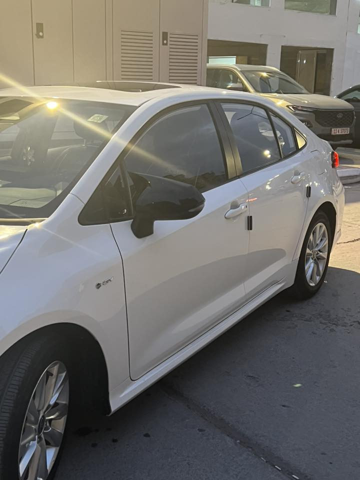 السلام وعليكم
سياره كورلا هايبرد 2025 
‎كلشي مابيها فقط لطخه لموضحه بل صوره
مكينه السعه 1800
سياره جديده اخت الزيرو محافض عليها 
ماشيه ٢٧ الف
السياره فول مواصفات ماعده الكراسي مو كهربائي
مقاعد جلد اسود
اشاير بل مري
فتحه سقف
هاند بريك كهرباء
تحكمات ايكو/سبورت/نورمال
رادار امامي
كامره خلفيه
تحكم ستيرن
مثبت سرعه
لايت زنون
لايت ضبابي خلفي
السياره مدوشمها وضايفلها شغلات بسيطه وغراضها كلها كامله حتى لسبير مملعوب بي
سياره ضررها فقط هاي طخه وشخطات بسيطه كلش
رقم السياره بغداد ب اسمي تحويل ثاني يوم
السعر:160$ قفل
المكان المنصور للتواصل ***********
