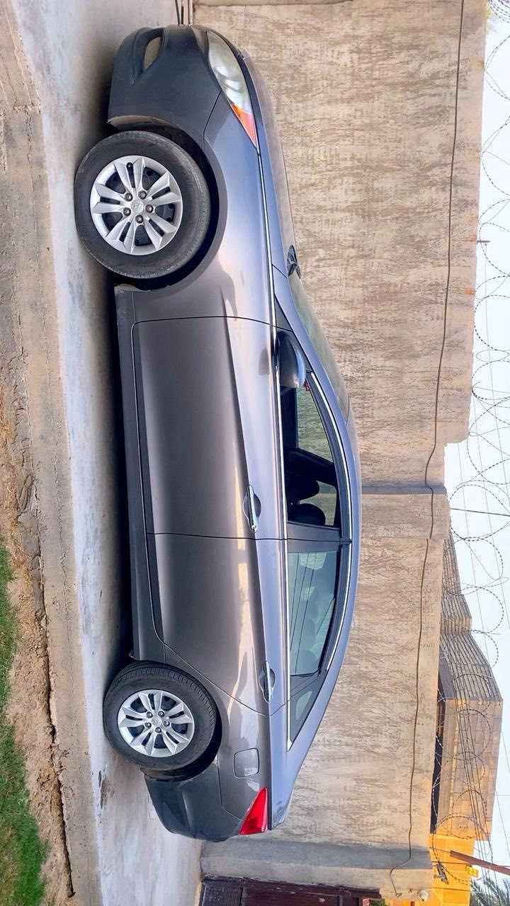 لهم صل على محمد وال محمد
السلام عليكم 
نوع السياره ⬅️ هونداي سوناتا  
رقم   انبار  جديد 
كير   ومحرك. مكفولات 
الموديل  2011 
ألوان ⬅️ رصاصي
الوارد ⬅️ أمريكي 
المحرك ⬅️ 2400
السنويه ⬅️ لغاية 2028
السعر ⬅️ 105 وبيها مجال لطيبين 
———————————————-
ملاحضه السياره بيها 3 قطع رش خارج العراق باامريكه 
ليبل واحد 
السياره في المحافظه انبار فلوجه
موصفات السياره شاشه تحكم إستيرين جهتين كامره دواره حساسات. سونار موظح بالمنشور ***********
