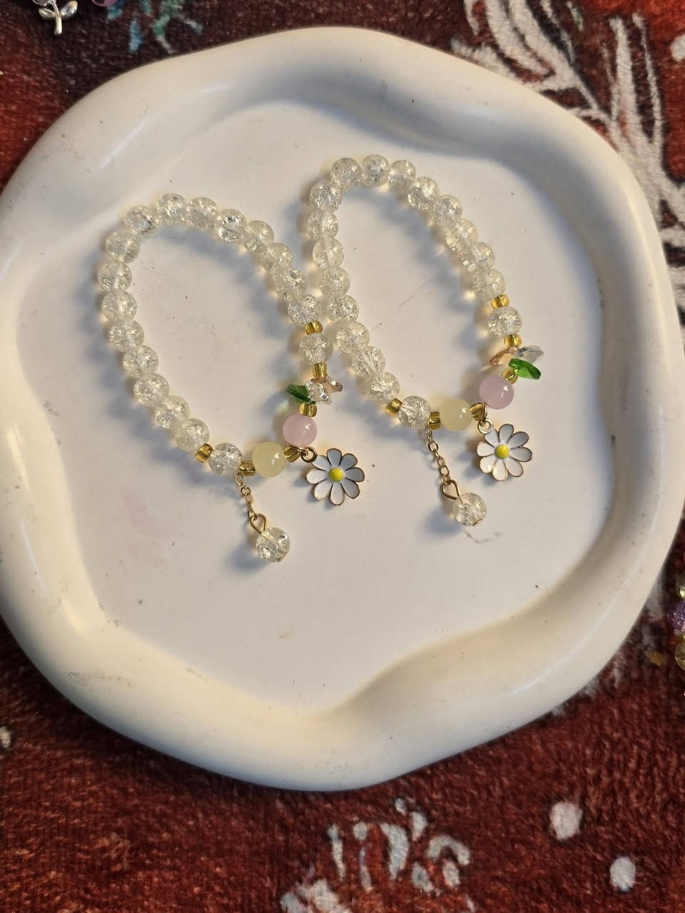 مجموعة اساؤر  اتؤناات فيكه السعر ٣٠٠٠ للقطعتين يؤجد تؤصيل جميع المحافضات ٥


**إذا كنت صاحب هذا الإعلان وتريد حذفه لأي سبب، رجاءا أرسل رسالة إلى الدعم الفني**