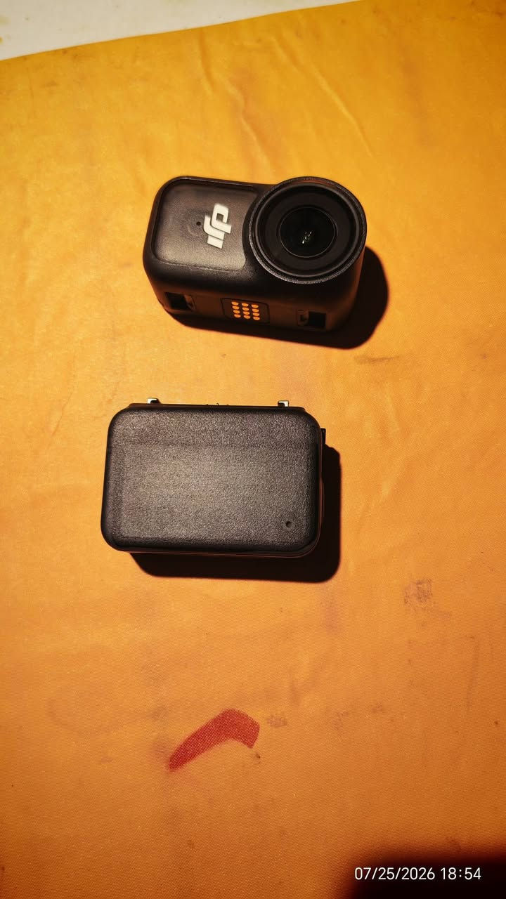 dji osmo nano للبيع
مستعملة قليل كلش  رايدها ب ٤٠٠ الف 
غراضها كاملة مكاني الشعب 
***********
