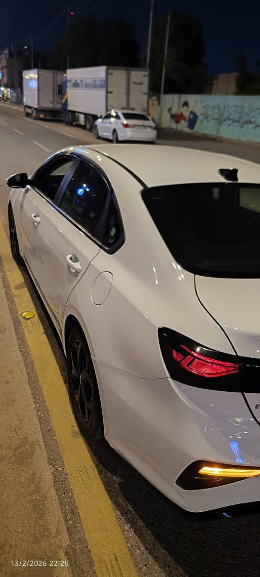 فورتي محرك الفين 2000دوش كير AT هزه سنويه جديده ادامه كامله مسوي للسياره تحويل ثاني يوم السعر 122 بيا مجال رقمي***********
