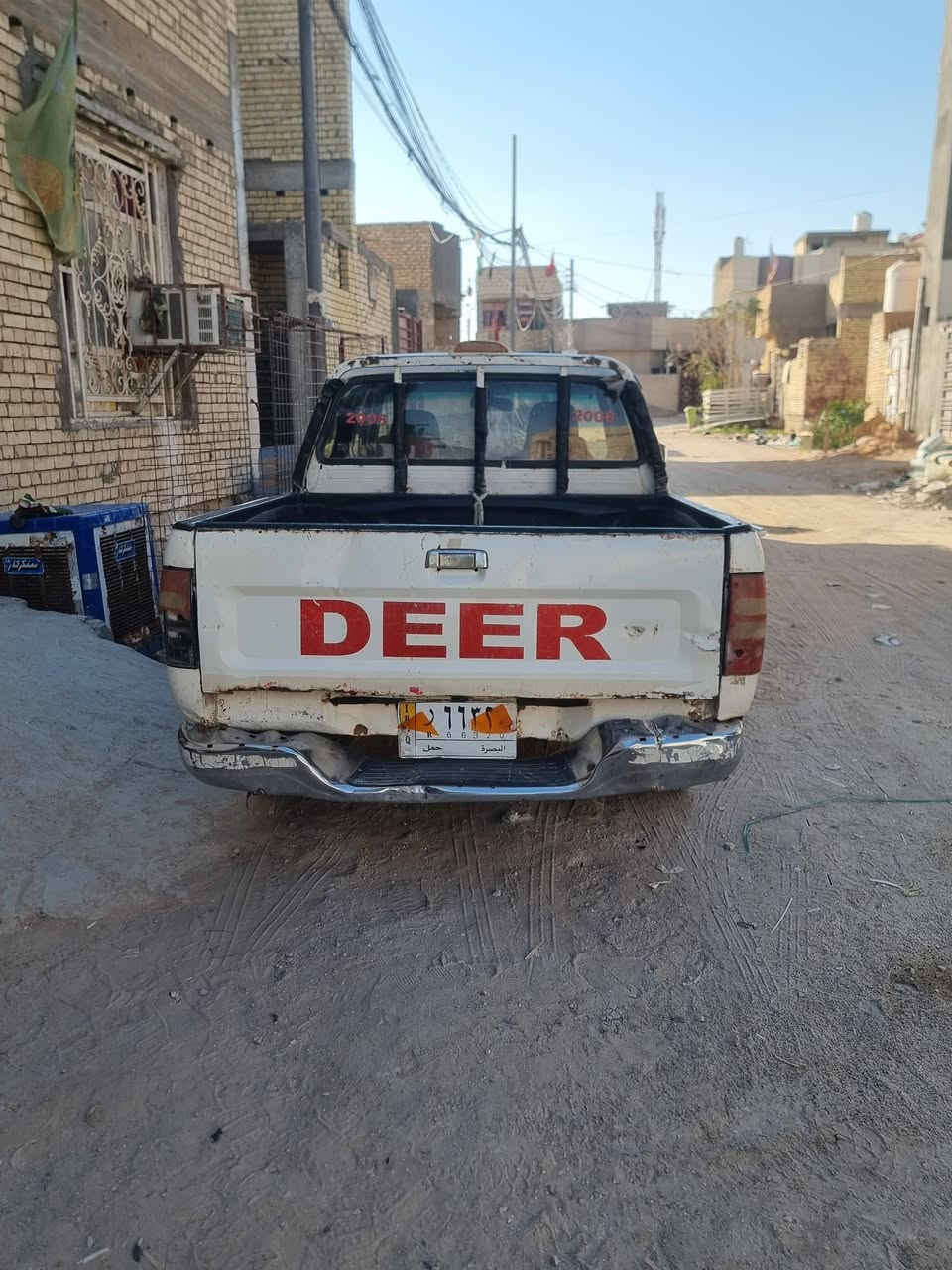 بيكم دير للبيع 2006 رقم بصره راعيهه في بغداد مدينة الصدر ما واصله سياره حداديتهه نص ونص والباقي كله جاهز السياره مال جنيان السعر قفل ب18$ مكان السياره في كربلاء رقم الهاتف ***********
