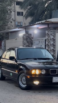 بي ام 525 • ١٩٩٢ • رقم صلاح الدين