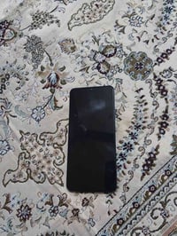 جهاز نضيف يخبل اسمه ريلمي نوت ٦٠ اكس ذاكرته ١٢٨ صوته عالي ما طاب تصليح...