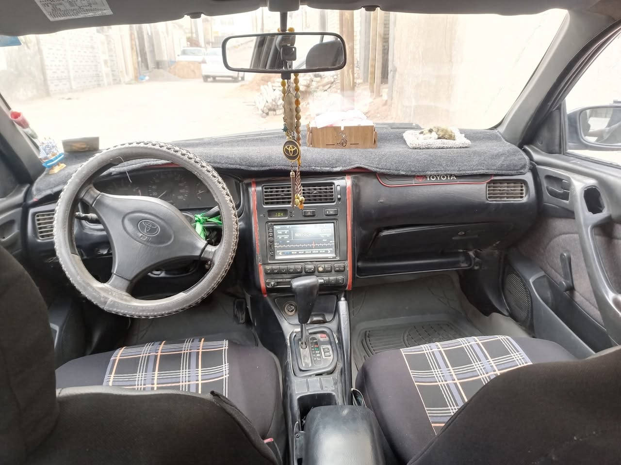 سلام عليكم كرونه موديل ٩٣بسمي السياره جاهزه فقط ظربه بتكمه تبريدمايشتغل القماره معجنه ابيع شرط المداور ٤٨ بيه مجال بصيط السياره أحله من الصوره مكاني نجف *********** خاص
