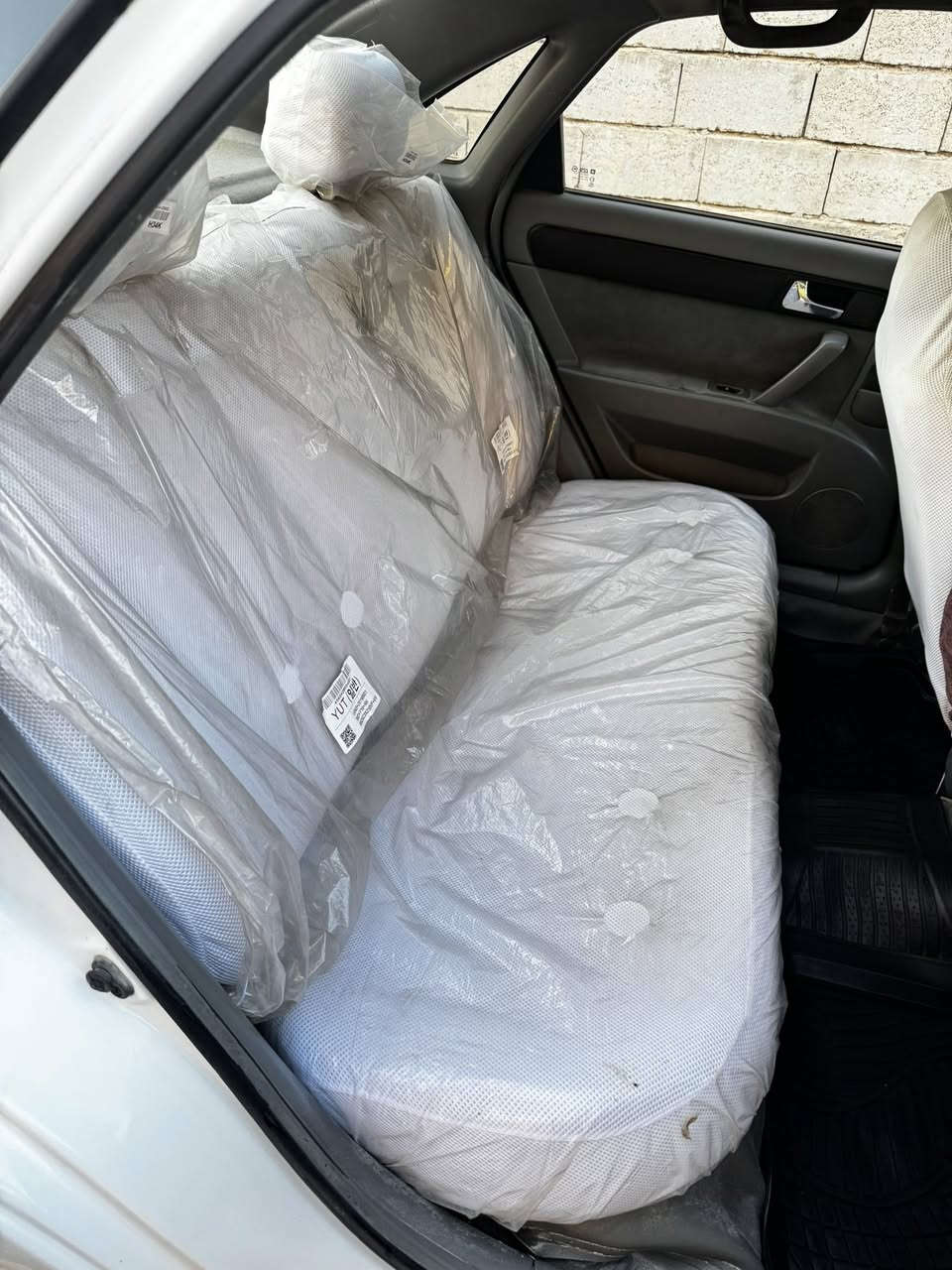 اوبترا 2011 
مكينة جديدة ..كير جديد ..مشط جديد..  تبريد شغال  
السعر $68 
مكاني بصرة زبير
***********
