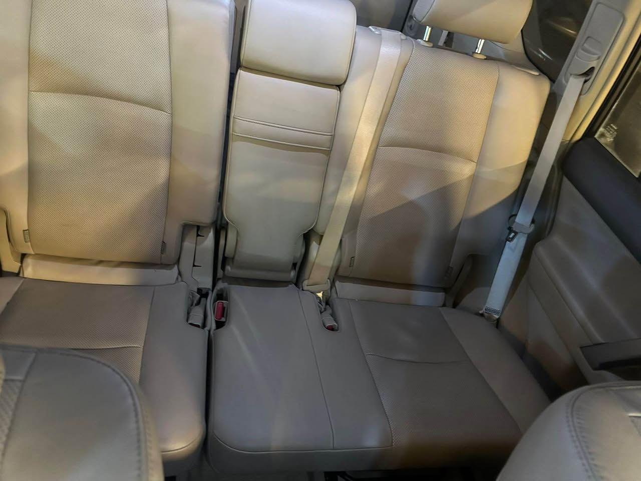 برادو 2022 VX 

رقم اربيل تحويل مباشر 

مكفوله كفاله عامه من كلشي 

فول مواصفات السيارة VX مدنايت 

ماشيه 52 الف / كم 

مكان السيارة بغداد 

السعر : 470 وبيها مجال بسيط للشراي 

للأستفسار : 
***********
*********** بغداد, العراق
