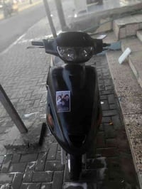 دراجه فراشه 140 دراجه نضيفه العدادات شغاله السلف بس الباتري كاعد ولدرا...