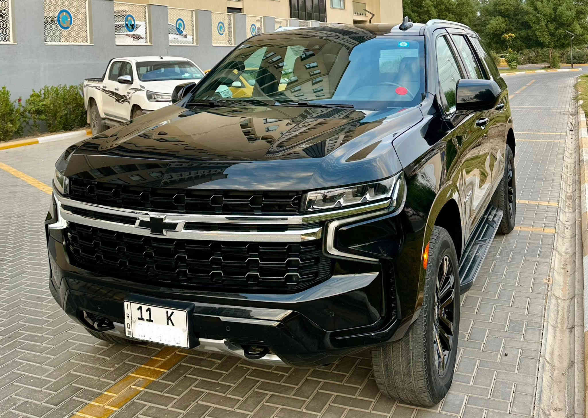 تاهو LSموديل 2021 خليجي 
رقم بغداد بسمي 

ماشية 62 الف 

سيارة مكفولة من صبغ وتبديل وبارد 

بيها رصعات فقط .. 

موصفات بصمة ثلاجة كشنات كهرباء 

حساسات وباقي الموصفات المعروفة 

مكان سيارة بغداد البياع 

السعر 390ورقة بيها مجال 

الاتصال ***********
