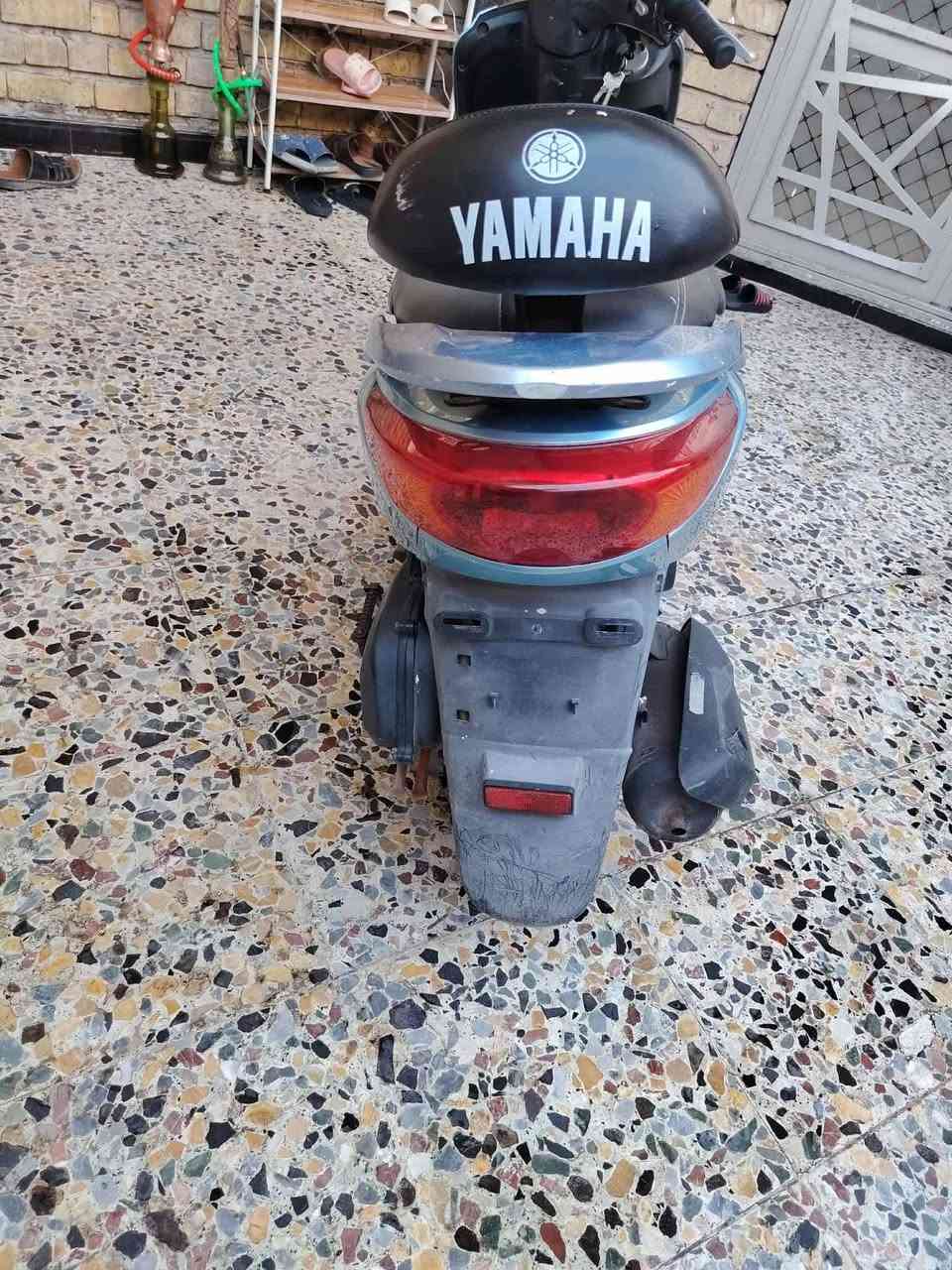 دراجة بريز جديدة جدا
سرعة ١٤٠ كابريتر بلادي سلف اصلي
 اوراقها ابسمي 
عدادات كيجات دبلات كلها شغال
سلف هندر كلها شغال محرك ناعم 
دراجة كفاله عامه كلها شغاله الشراي يتصل
هذا رقمي *********** 
جيب فيتر وتعال فحص السعر ٧٠٠ بيها مجال قليل
العنوان /بغداد /الزعفرانية
