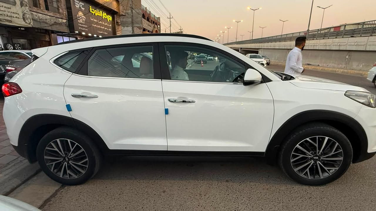 للبيع | هيونداي توسان 2020 🚘

✨ فول مواصفات ✨

✅ ممشى 119 ألف كم
✅ محرك وكير مكفولين
✅ شاشة وكالة
✅ كاميرا خلفية
✅ حساسات أمامية وخلفية
✅ بصمة تشغيل
✅ دخول ذكي (Smart Key)
✅ تشغيل زر (Start/Stop)
✅ مثبت سرعة
✅ بلوتوث + USB + AUX
✅ تكييف أوتوماتيك
✅ مرايا كهربائية مع إشارات
✅ إضاءة LED نهارية
✅ داخلية نظيفة جداً
🔹السعر 197 ورقه 
قابل لتفاوض بلمعقول 

💯 سيارة نظيفة وجاهزة للاستخدام، ما تحتاج مصرف


**إذا كنت صاحب هذا الإعلان وتريد حذفه لأي سبب، رجاءا أرسل رسالة إلى الدعم الفني**