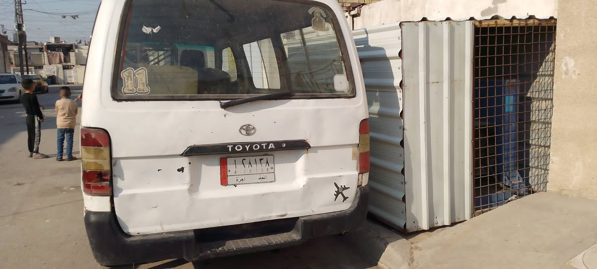 سلام عليكم سياره بيع او مراوس هايسه كيرومحرك ونجي وتماتيك السعر 17 مكاني بغداد ***********
