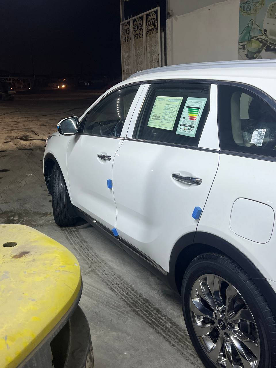 السلام عليكم سورنتو 2020 خليجي كفاله عامه ماشيه 55 رقم بغداد مشروع وطني فول مواصفات ما عدا البانوراما  7راكب حجم المحرك 6 سلندر جديد السياره عنوان السياره ميسان رقم الهاتف الاستفسار***********
