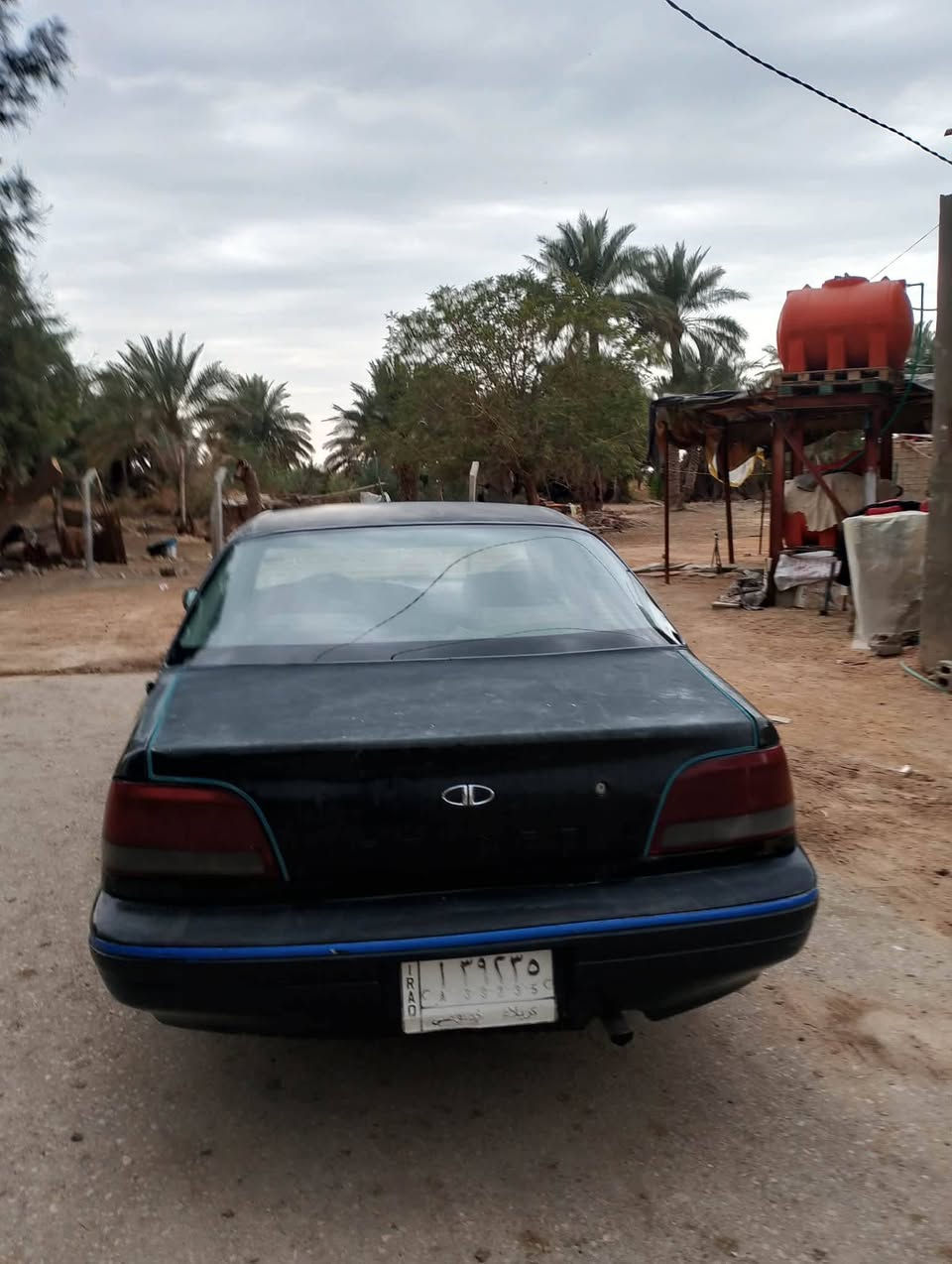 السلام عليكم سيارة دايو فراشه للبيع موديل 97 مكفوله گير ومكينه وكهربايات مكان ديوانية قضاء غماس السعر 18 وبيه مجال قليل الاستفسار الاتصال على الرقم ***********
