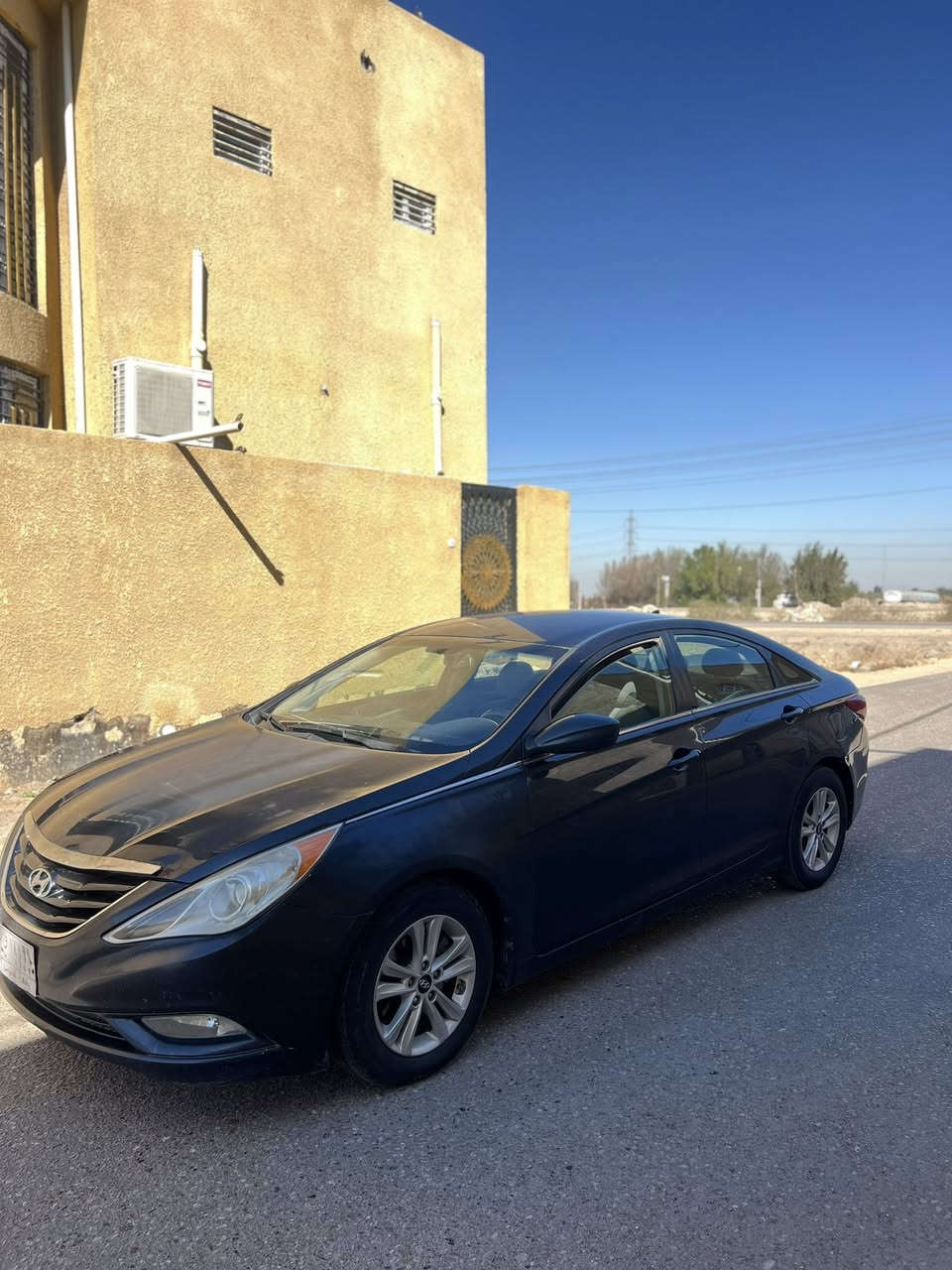 سلام عليكم سوناتا2013كير ومحرك وحدادية كفاله تخم تاير جديد مال جناي جاهزه الاخير تبريد شغال  بيها3قطع صبغ فقط رقم بغداد 
السعر93وبيها مجال لشراي 
الاتصال***********
مامتواجد بلخاص 👆👆
مواصفات السياره 
نص فول غني عن التعريف
