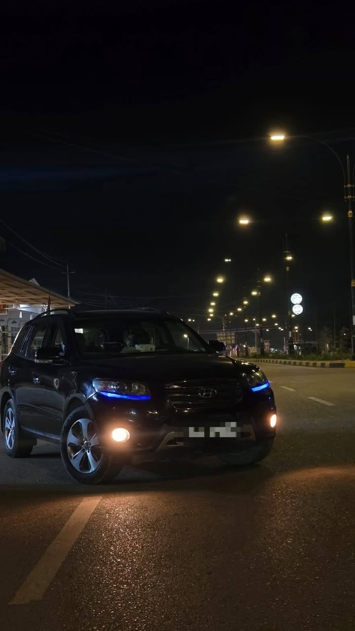 🚗 للبيع: هونداي سنتافي 2012 – 6 سلندر – 7 راكب
🔹 الموديل: 2012
🔹 النوع: Hyundai Santa Fe
🔹 عدد الأسطوانات: 6 سلندر
🔹 عدد الركاب: 7 راكب
🔹 الحالة: بدون صبغ (بيه بارد قليل)
🔹💰 السعر: 145 ورقة (قابل للتفاوض بحدود المعقول)🤍
✅ السيارة جاهزة من كل شيء
✅ كهربائيات كاملة شغالة
✅ صدر أمامي وخلفي جديد
✅ نظيفة وجاهزة للاستخدام
📍 الموقع: صلاح الدين – قضاء بلد
📞 للاستفسار: ***********
