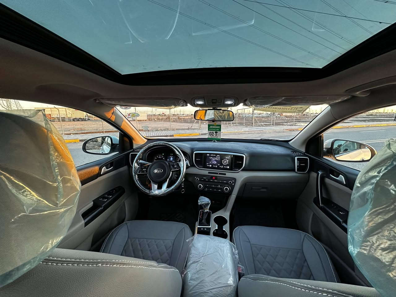 السلام عليكم 
كيا سبورتج
موديل 2021
خليجي 
كفالة عامة
ضربة صبغ تبديل بارد
مكينة كير حدادة تخم تاير كلهة مكفولة
رقم شمالي اربيل رقم دولي جديد 
سنوية بعدهة ما منتهية
مواصفات
بنراما 
شاشة كبيرة
مود قيادة
حساس خلفي
كامرة خلفية
اشارة بالمري
ماشية 77 الف كيلو 
العنوان البصرة الطويسة
ه/***********
ملاحظه،
مكلف بلنشر تصل بارقم الموجود
