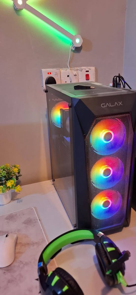 تجميعة كاملة مواصفات مرتبه استخدام قليل جداً + وصل ضمان سنة من شركة الاماني
للمواصفات 

Gpu: Rtx 4060 8g

Cpu: i5 12400f

Ram:16gb

Mother board: msi pro h610M-S DDR 4

ذاكرة 1t ssd m.2

Mouse: attack shark x11

Keyboard: redragon k617 rgb

مبرد

انارة rgb اكثر من 200 mod

+ شاشة samsung Odyssey g3 165hz

السعر 1,350,000

رقمي ***********
العنوان :كربلاء
