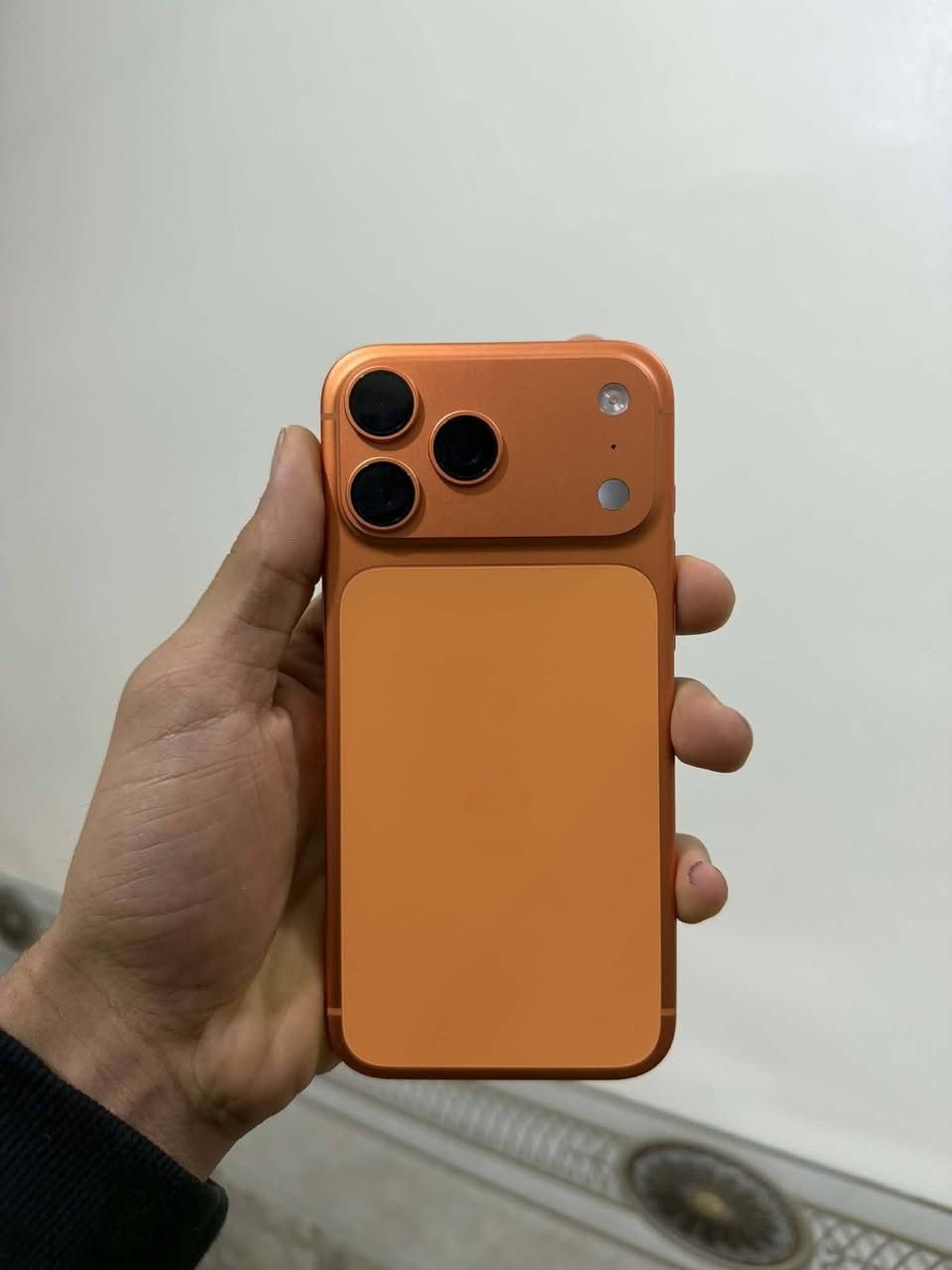 سلام عليكم ايفون ١٧ بروماكس شرق أوسط وكاله خاصه ذ ٢٥٦ لبيع مكاني رميثه***********
