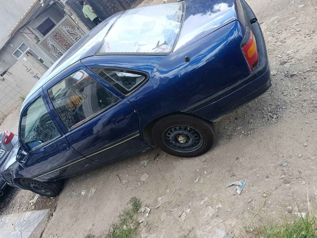 السلام عليكم اوبل فكتره موديل 92
مشروع وطني لغايه 29
كير عادي 
محرك 18 
دفتر بانزين 
سياره حلوه ضربه قوي مابيها فقط هاذا الجامرلغ الامامي  امام العين 
شرط التحول فقط وكاله ماكو لان صاحب السياره يحول

السعر 37 وبيها مجال قليل 
***********
