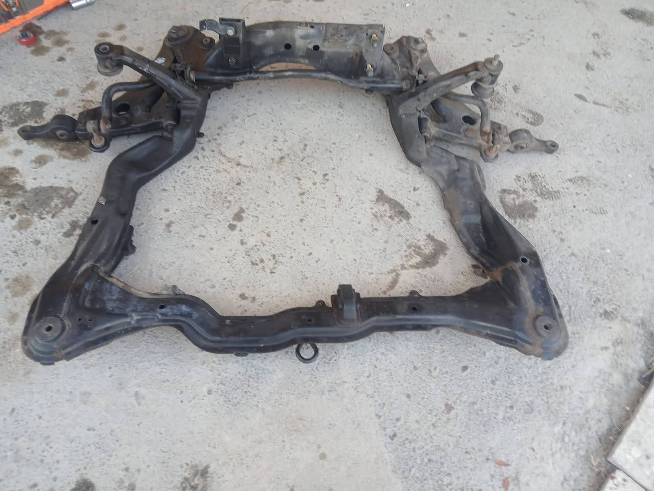 غراض سوناته وفود
فرممه جديده لك
مشط استيرن
كير٥نمر 
***********بغداد
