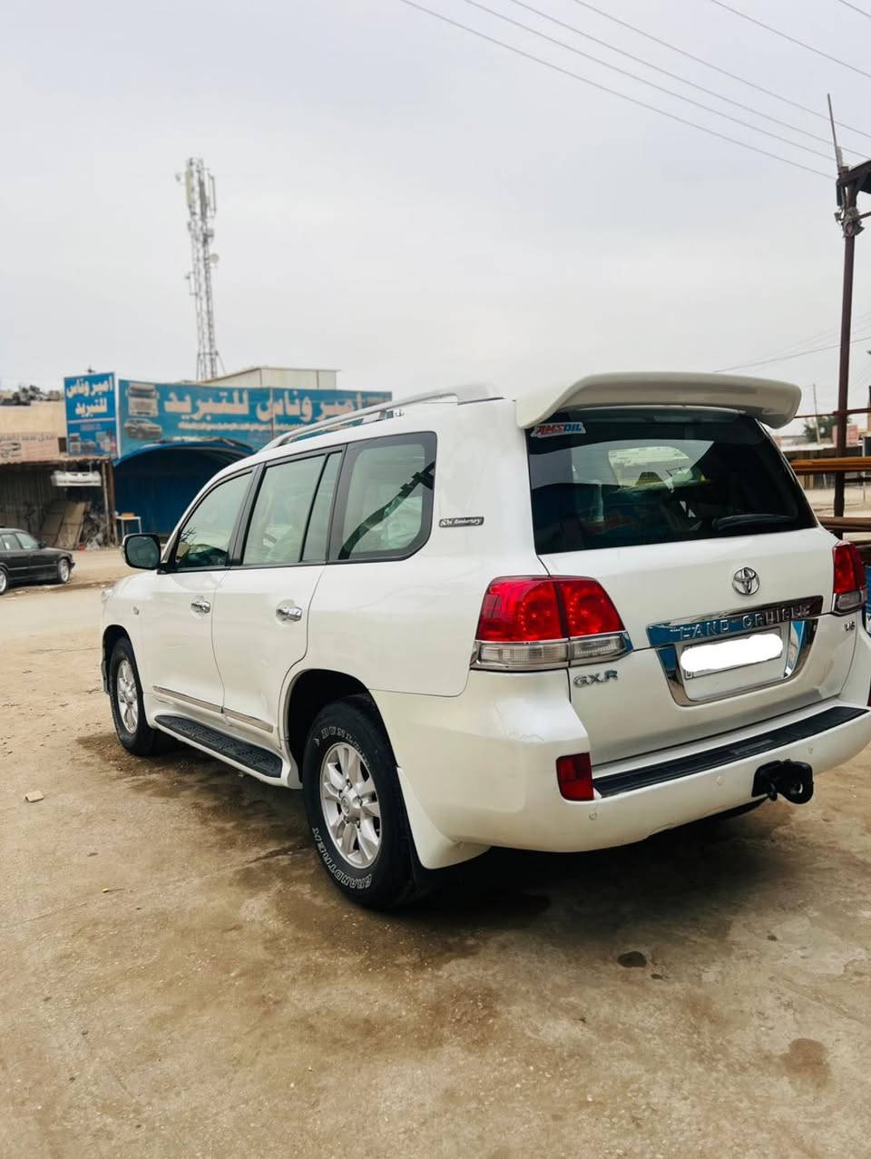 للبيع
Toyota Land Cruiser موديل 2011 — فطيم
السيارة نظيفة ومرتبة، استخدام شخصي
المكينة والجير والشاصي بحالة ممتازة
ماشية 230 ألف كيلو
خالية من الصبغ

المواصفات:

* تبريد ثلج
* شاشة + كاميرا
* داخلية نظيفة
* لا تشكو من شيء
* تبديل جاملغ أمامي أصلي من الوكالة

السعر: قابل للتفاوض بالمعقول
للاستفسار خاص 📩 
***********

