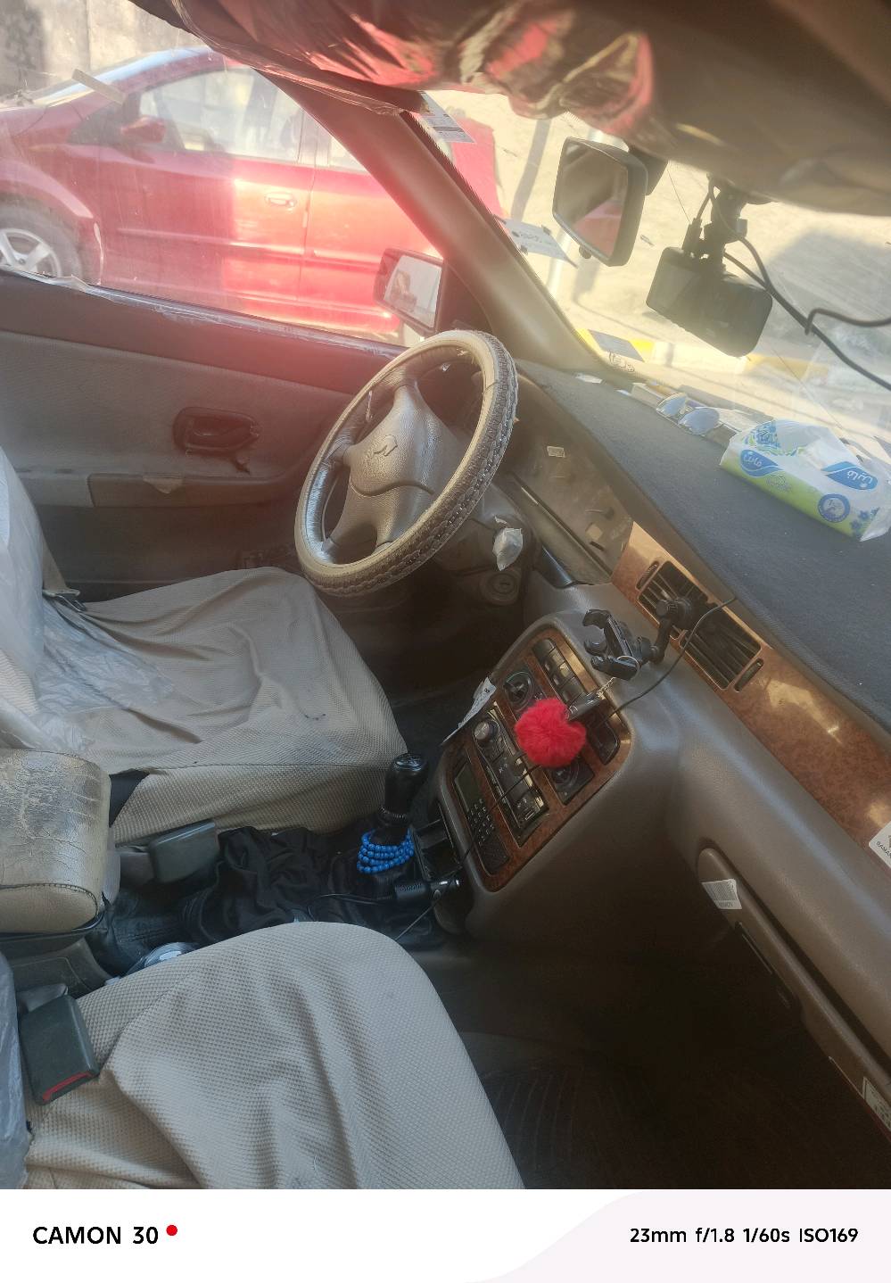 سمند  2012  سيارة 🚗 خير من الله  متوكفك وما وكفتني ابد    سنوية نافذه   هيئه مدفوع  غرامات صفر   هزة نافذه   حدادية تعبانه شوية انطيك فلوسهن  نقص دكمه تنزيل جامه صفحه سايق بس تاخذها تراي للبصره كير مكينه كفاله ولبور شوي ثكيل  يمكن يرادله دهن ماعرفله اي شي بي انطيك فلوسه وي السيارة شاد داش كام كامره حوادث   سبب البيع مطلوب وهامل السيارة ماجاي استفاد منها ماشتغل بيها هواي سعرها 38  بيها مجال قليل كلش  