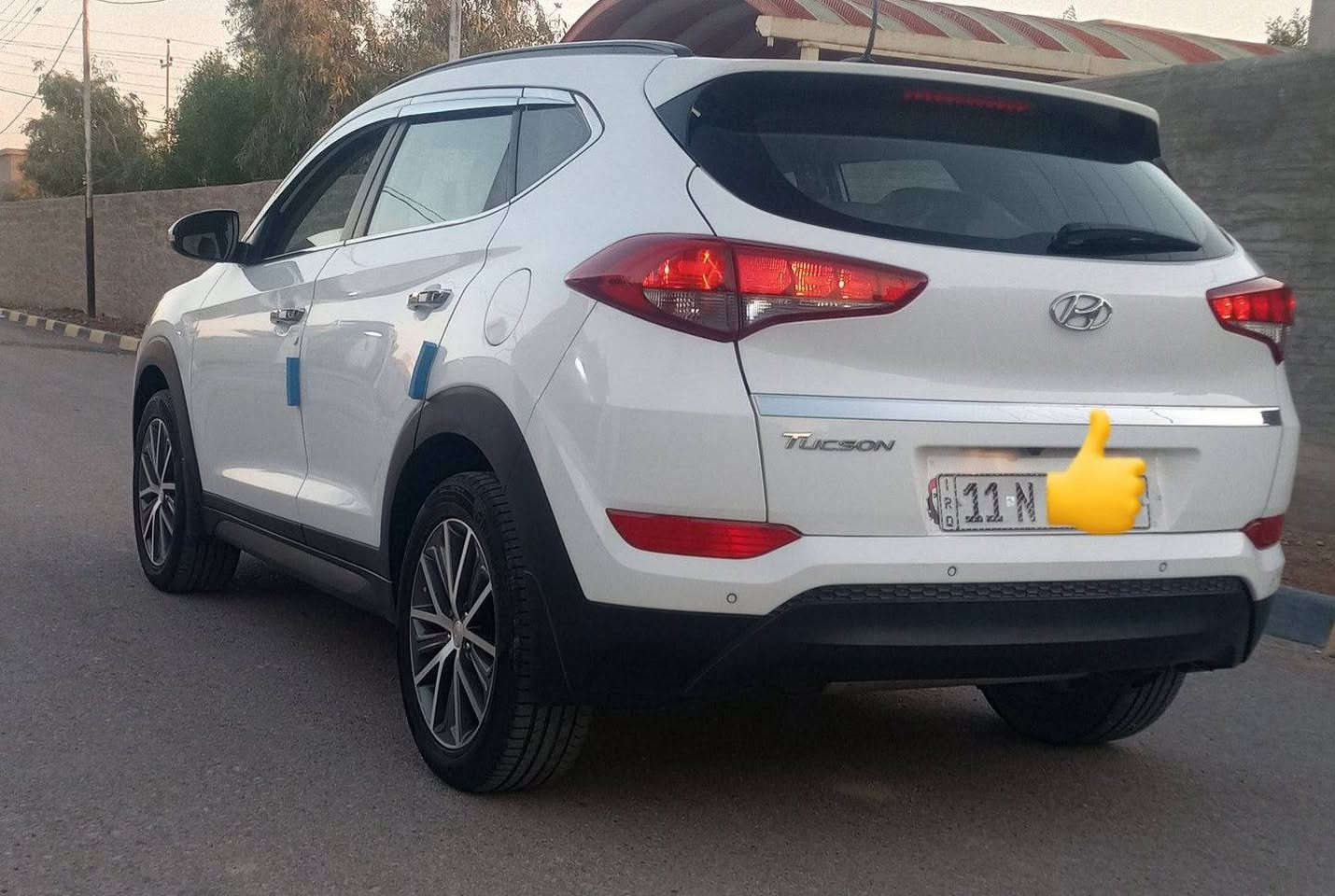 للبيع توسان 2017خليجي

سايد بريك بالرجل 

رقم بغداد الجديد

محرك 2000 دوش

5 ويل كب 

يدات نيكل

تبريد قطعتين

حساسات خلفية

مري كهرباء و أشاير

تحكم ستيرن جهتين

نظام مود درايف نورمال و ايكو و سبورت 

ماشيه 70 الف  قابل للزياده

 
كير و محرك مكفول برغي ما مفتوح بيهن 

السيارة بـ أسمي و شرط التحويل ثاني سنوية وهزة جدد

شرط السونار 
الاتصال =  ***********
