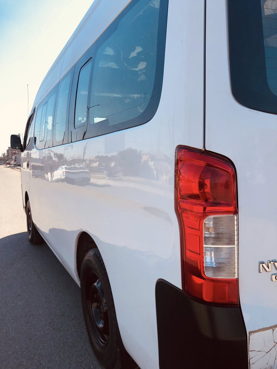 السلام عليكم
نيسان ٢٠١٦ بيهه صبغ قليل 
منضومه غاز تبريد جديد 
تخم تاير رقم دولي مصفره 
سنويه جديده مكينه بيهه تنقيص 
قليل ممفتوفه ع الشركه للستفسار 
مدينه الصدر الحبيبيه السعر ١٩٥ ورقه وبيهه مجال 
***********
