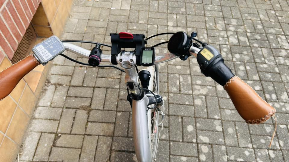 للبيع دراجتين  ماركه flyer
حجم 26  القطعه به 300$معه الشحن باقي التفاصيل بل فيديو


**إذا كنت صاحب هذا الإعلان وتريد حذفه لأي سبب، رجاءا أرسل رسالة إلى الدعم الفني**