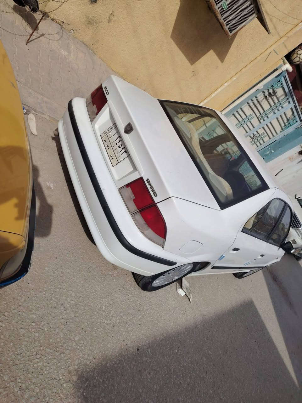 صمد للبيع موديل 2011 سياره حلوه احلى من الصوره سعر 40 وبيها مجال مكان نجف رقم بابل الرقم ***********
