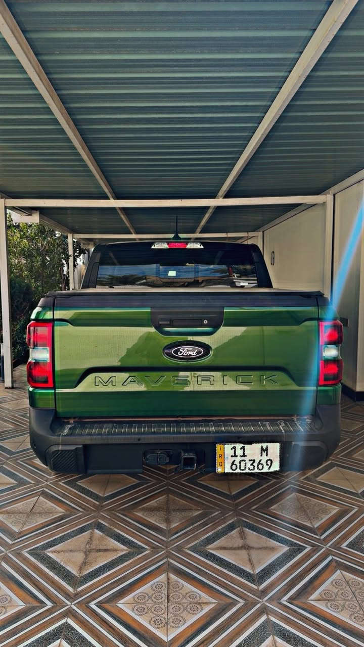 السلام عليكم فورد مافرك ٢٠٢٥ لاريت فول مواصفات اعلى فئة بالمافرك سلايد تو كلر سيارة ولاقطعه تبديل فقط شي بسيط تعديل بالبنيد سياره بحالة الوكاله رقم بغداد سياره باسمي @***********
