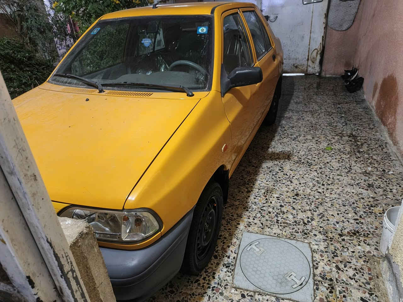 السلام عليكم سايبة2024 ماشية 28الف حقيقي مكفولة من الصبغ والتبديل ماعدا بارد شبر بلدوسة بدون صبغ ورصعتين باب السايق سبير منازل وعدة ممستخدمة جديدة ومنضومة غاز كير مكينة صدر كلة وضع شركه سيارة جديدة  السعر 73 و بيهة مجال مكاني بغداد الشعب شارع الصحه للاستفسار ***********
