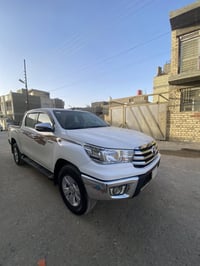 اسلام عليكم هايلوكس كويتي اصل 2016سيارخير من الله مكينة 4سلندر رقم واص...