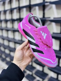 اديداس براديتور 🔥  باله اصلي فول نضافه مستخدم قليل   قياس 42   توصيل م...