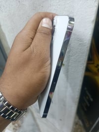 ايفون 13برو ماكس ذاكره 256 بطاريه 88 دبل سيمكارت CH الجهاز كله عل بلاد...