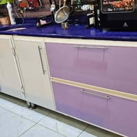 كاونتر مرمر نظيف للبيع سعره 350 قفل نظيف وما بيه أي خلل أو كسر الاتصال...