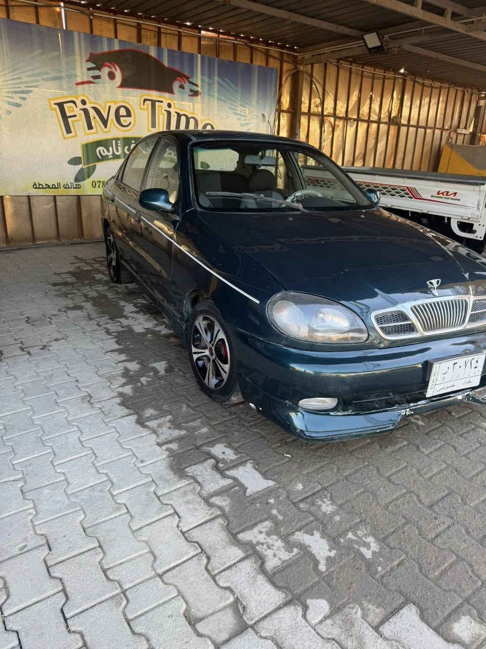 سلام عليكم لانوس 97
رقم بغداد تحويل مباشر  
مصبوغه حزام بدون ضربه 
مكينه و كير مكفولات كهربائيات كلها شغاله 
حداديه 80 /100 ويل كب وتايرات نضاف داخل نضيف حيل شاشه وتحكم ستيرن سياره ما نقصها شي سعر 35 
مكاني بابل ***********
