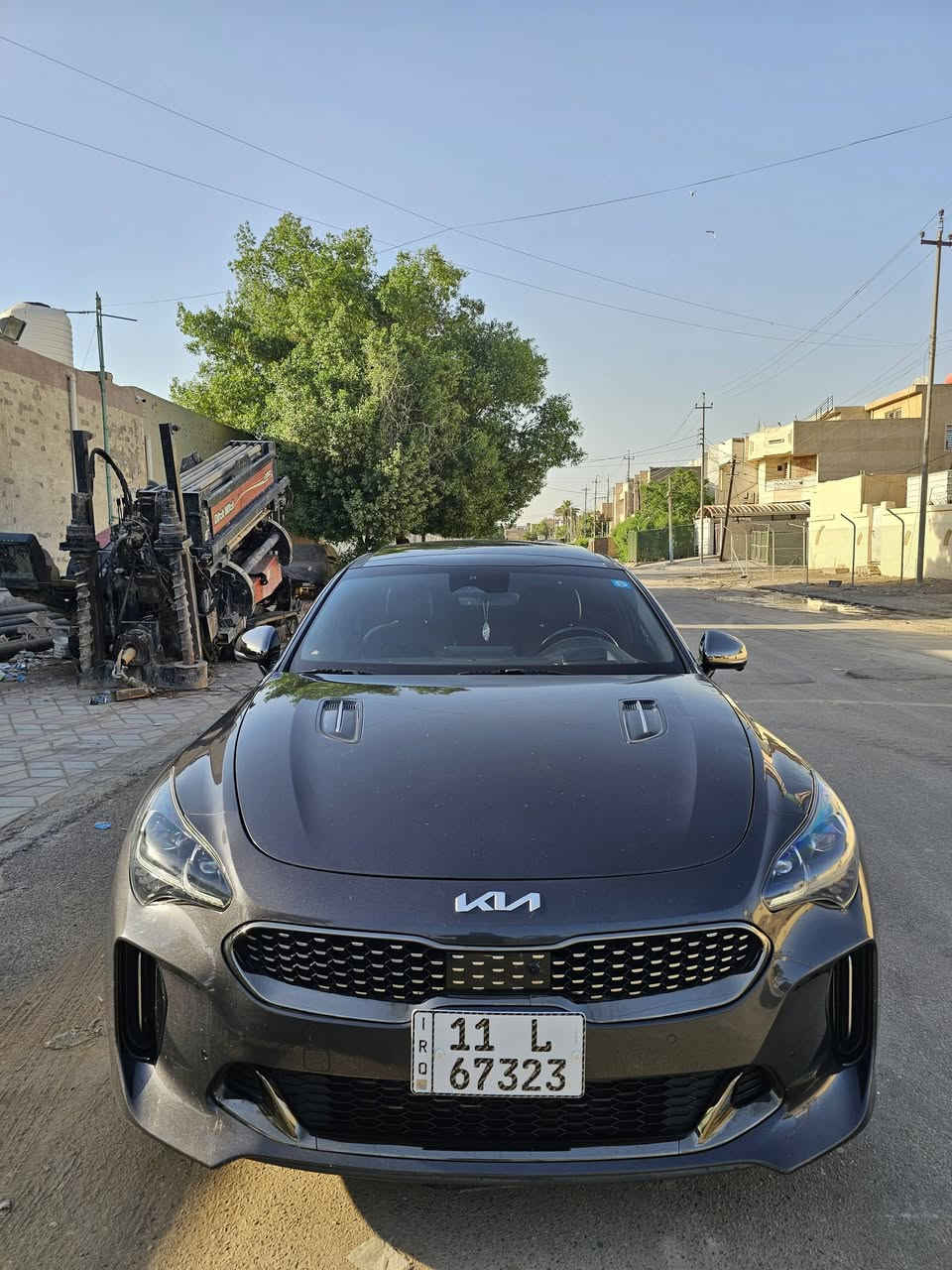 السلام عليكم
كيا ستنكر 2023 للبيع
السيارة فول مواصفات GT2  1/1
السيارة اعلى فئة بسيارات ستنگر 
بانوراما خمس كامرات بصمة شاحن لاسلكي مريات شفط مرايات قلابة كشن ذاكرة صندوق كهرباء گير طيارة كامرة 360 درجه نظام صوتي استوديو خمس عدسات لايت زنون لايت لد نهاري حساسات امامية خلفية مكينة 6 سلندر مكينة 3300 تيربو كشنات جلد تبريد قطعتين تدفئة ستيرن كشنات تدفئة تبريد مانع انزلاق سايد بريك بصمة سستم صوت  وباقي هوايه مواصفات بيها السيارة وراد امريكي صور الحادث منشورة بيها بس جاملغ امامي فقط بدون دواخل والباقي مكفول 
مكاني بغداد 
السعر 220$ 
***********
***********

