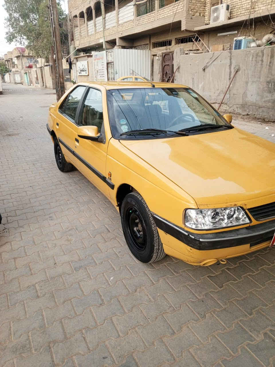 بيجو اكد 2016 صبغ بدايه الجاملغ فقط مكينه كير تبريد جاهزه بسمي هزه جديده السعر 43 مجال قليل العنوان بغداد ***********

