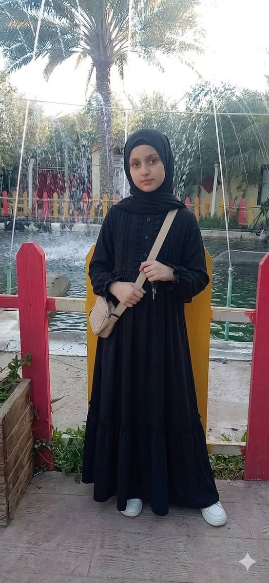 فاشن الخياطه فن  #مصممة #منفذة #ازياء
@أبرز المعجبين  
تاج العفة للصغيرات 👑 الحجاب يليق بكِ
​ما أجمل الفتاة الصغيرة حين تتوج طفولتها بوعي التكليف!
خطواتكنّ الصغيرة بالزي الشرعي، وهنّ تتوجهنّ نحو مجالس العزاء، تُشبه خطى الفراشات التي تحوم حول النور.
​الحجاب: ليس قيداً، بل هو حصنٌ يبرز جمال الروح ونقاء القلب.
​الحشمة: خطوة أولى واثقة في طريق النضج والإيمان.
​هنيئاً لكل أم وأب زرعوا في قلوب بنيّاتهم حب الستر والحشمة منذ الصغر، لتكبر الصبية وهي فخورة بعباءتها وحجابها. 🌸🖤
​#أميرات_التكليف #الزي_الشرعي #عاشوراء_القيم


**إذا كنت صاحب هذا الإعلان وتريد حذفه لأي سبب، رجاءا أرسل رسالة إلى الدعم الفني**