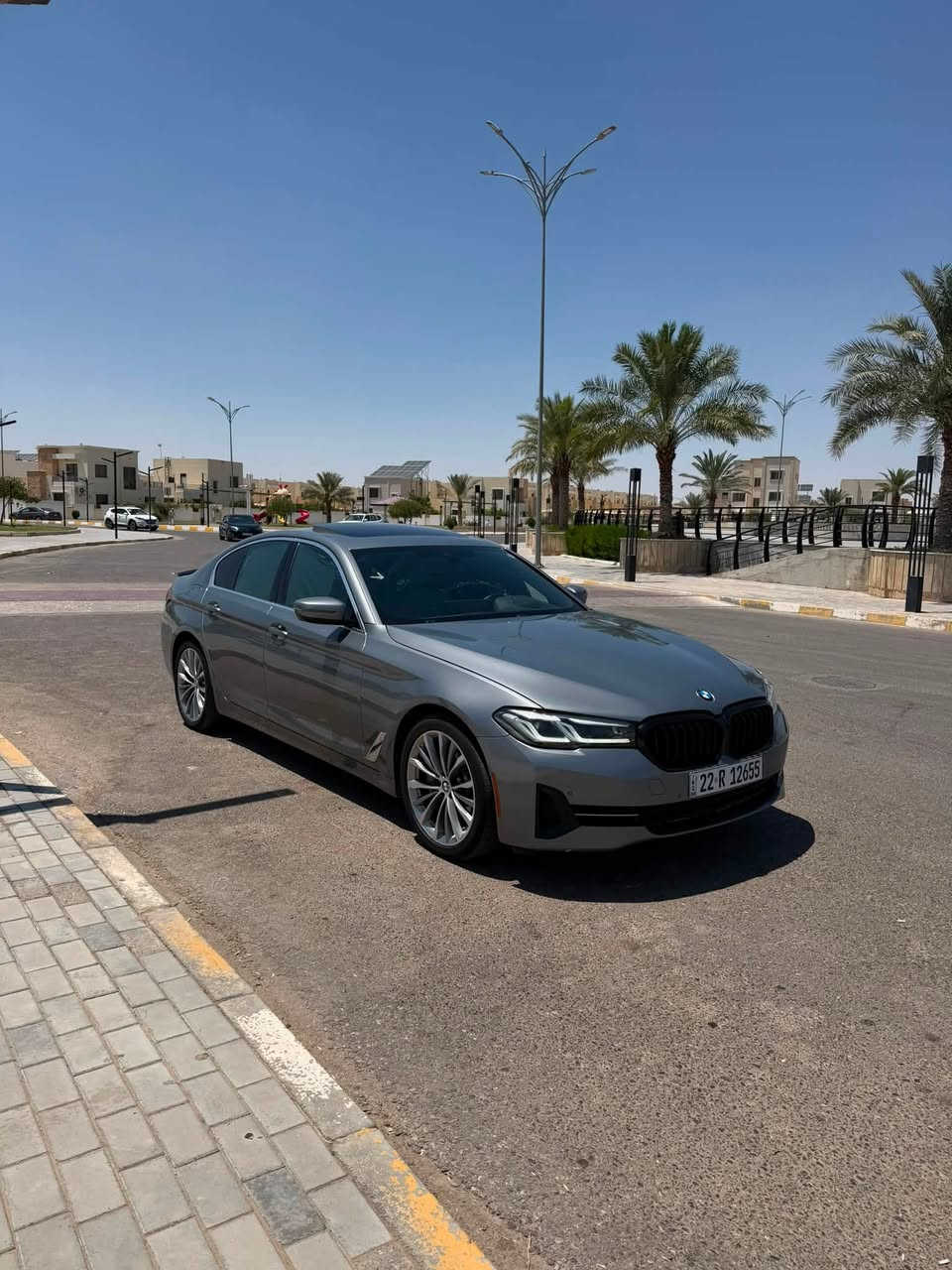 السلام عليكم 
                                                                              BMW530i
فول مواصفات
فتحه 
بصمه 
جنطه كهرباء 
ويل كروم 
دات شو
4 ابواب بصمات 
كراسي كهرباء 
حساسات امامي + خلفي 
قوف ذاتي + قياده ذاتيه 
مري اشاره وشفط 
رادات ميحطه 360 
لد امامي + خلفي 
وبعد بيها اهواي مواصفات 
ماشيه 35 الف مايل 
بيها صبغ جاملغ فقط شرط بدون دواخل 
بدون ايرباك 
ناشر صور الحادث 
بسعر مناسب جدآ 31.500$ 
مكاني اربيل 
***********
