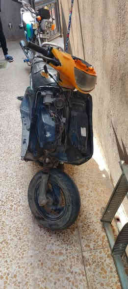 سلام عليكم دراجه فراشه فحل للبيع مابيها اي شي طك هندر وتطلع سعرها 175 وبيها مجال  عوزها بس كفرات
عنوان نجف حي النداء 
تواصل ***********
