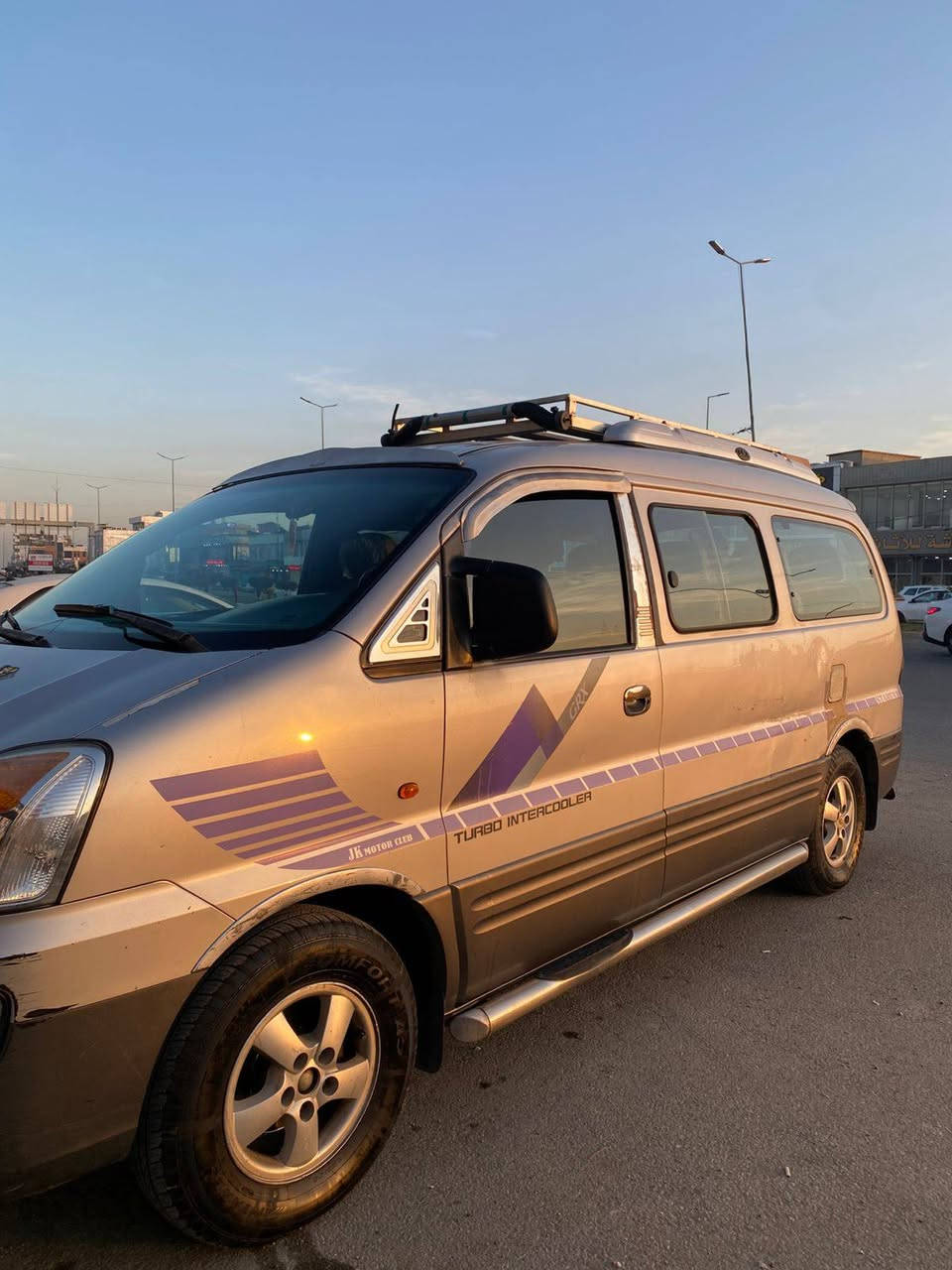 هونداي استاركس موديل 2007 فول سياحي الأبواب سنتر لوك والجام كهربائي أربعة اطارات ديسك الكير والمحرك مكفول والشواصي بلادي تبريد والتدفئة شغال والاطار جيدة   كامل من كل النواحي و رقم ألماني مميز مكان السيارة كركوك   للاستفار *********** كركوك, العراق
